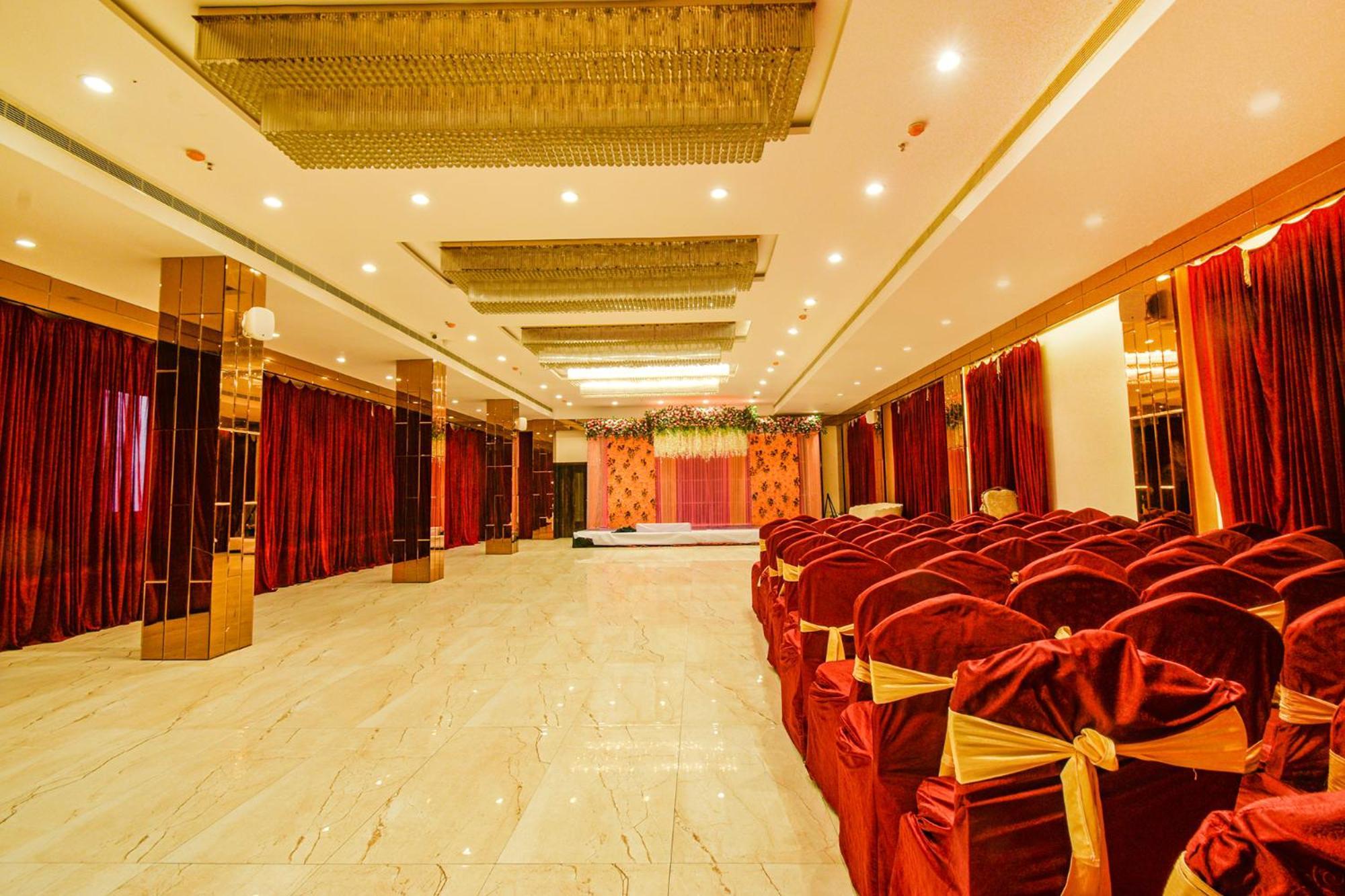 Treebo Premium Seven Lake View Hyderabad Exterior foto