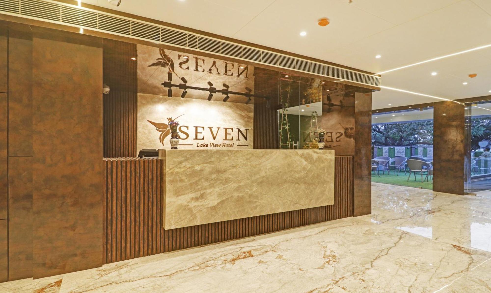 Treebo Premium Seven Lake View Hyderabad Exterior foto